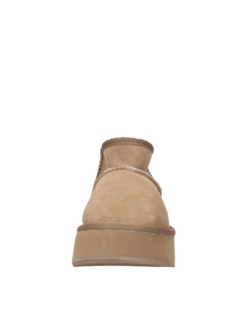 Stivaletto modello VEGA in camoscio HOOR | VEGA LOWTAUPE